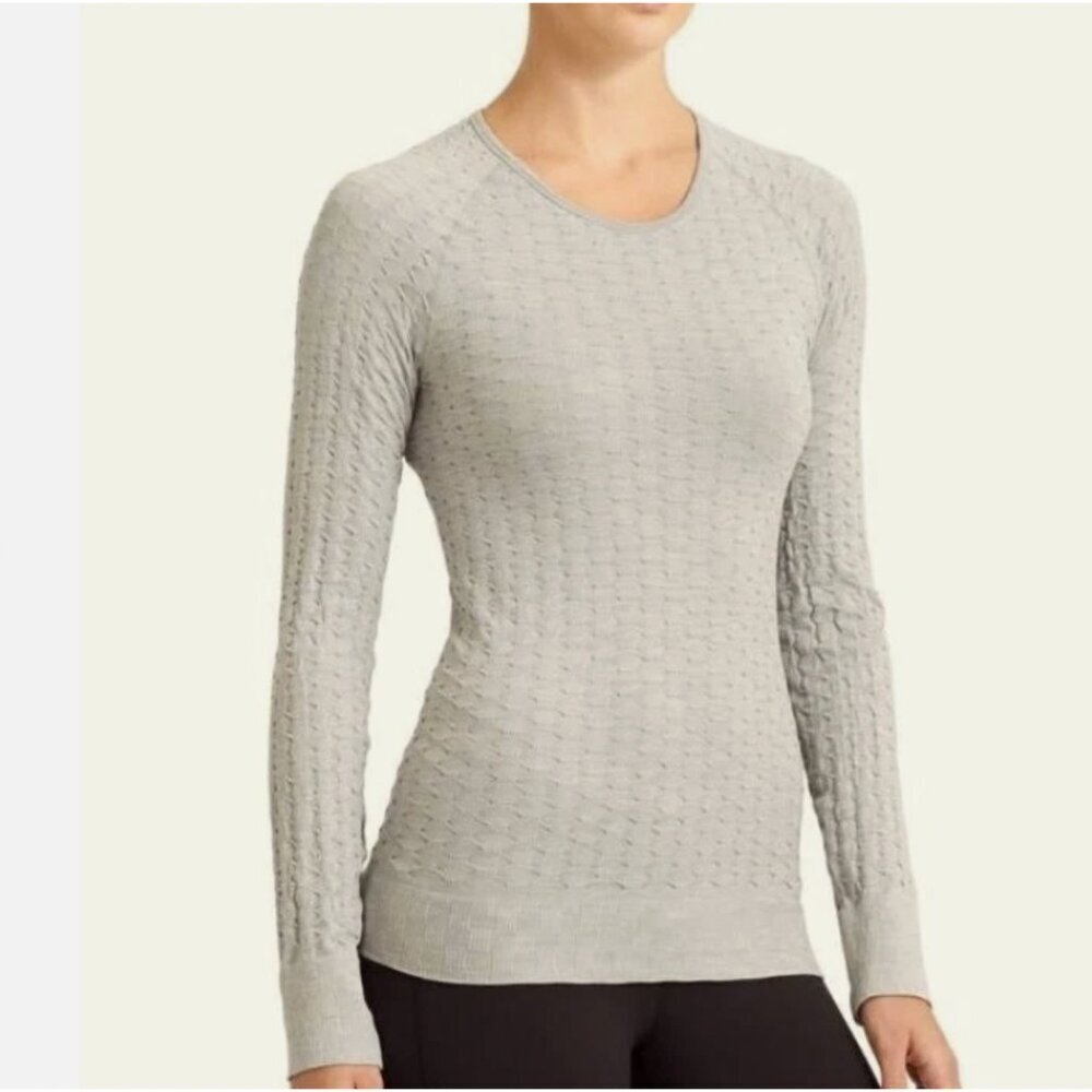 Athleta Epitomize Long Sleeve Textured Top – Gray – Size XL